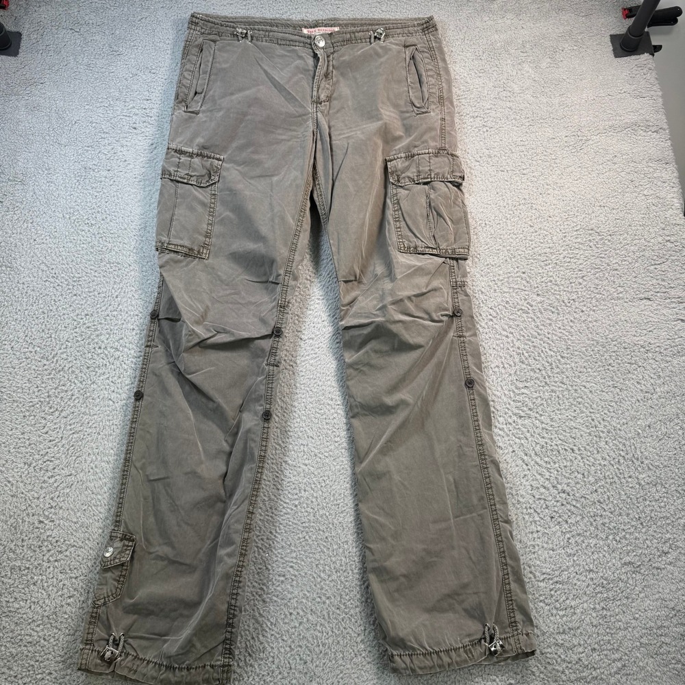 True Religion Mens Gray Cargo Pants Size 29x33 Drawstring Hem Y2K Pant